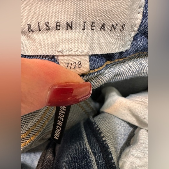 Risen medium wash raw edge Denim Jeans - Picture 4 of 7